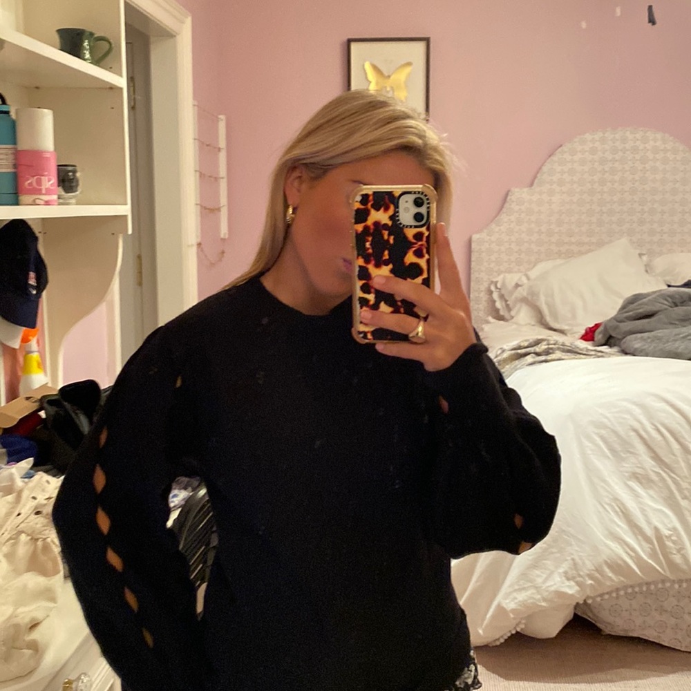 Love token sweater with cut outs